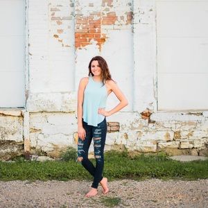 Meet your Posher, Claire